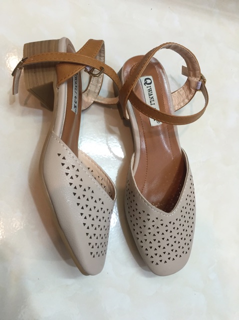 Nhập ngay mã giảm giá WBSTHANG7 để được giảm 15%- Sandal bít mũi chất mềm đẹp