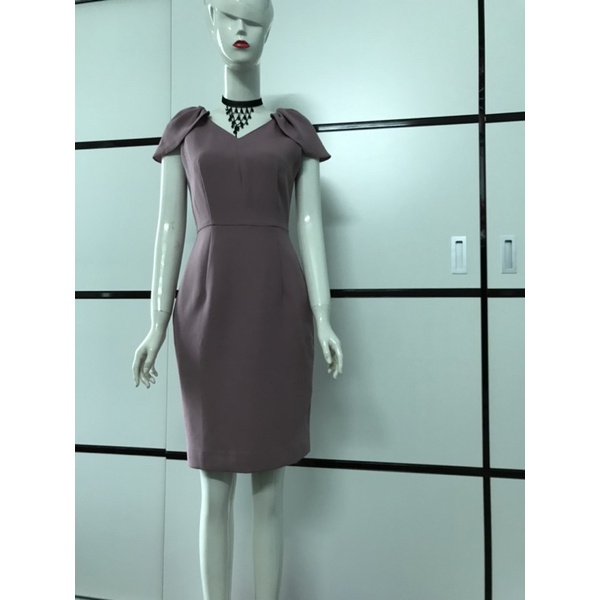 Đầm xinh Elise chưa mặc