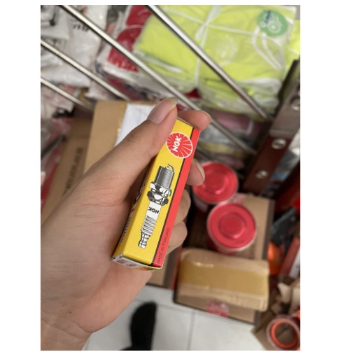 Bugi chân ngắn NGK  / Bugi Wave Anpha , RS  , Dream , Future 1 , Cup , Sirius , Jupiter , Mio , Nouvo 1 - 2 - 3