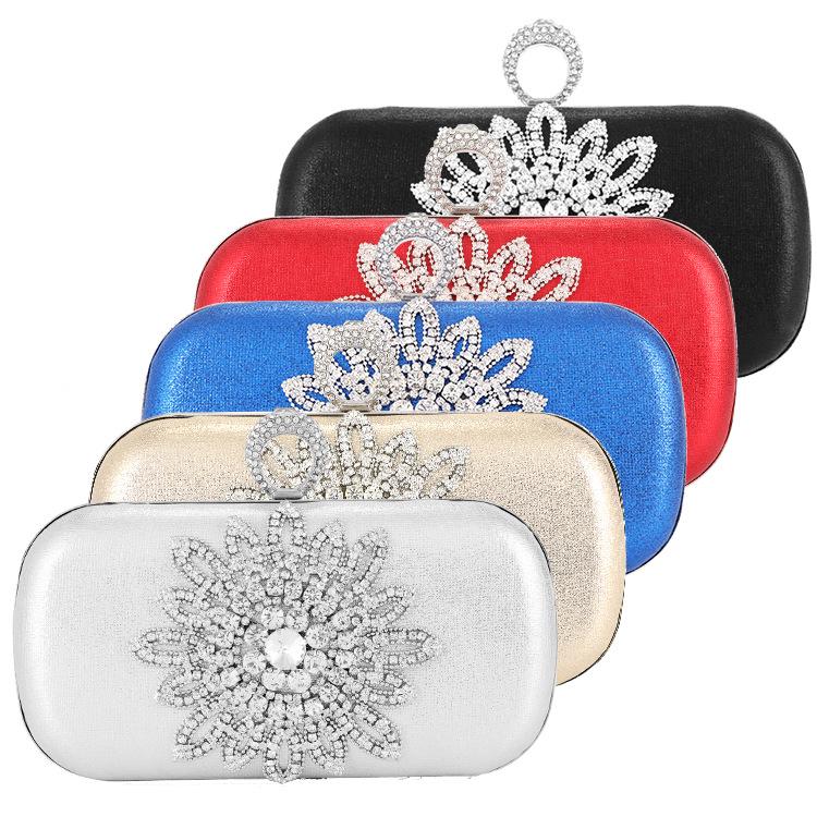 Ví Cầm Tay Đính Kim Cương Giả Sang Trọng Cho Nữ