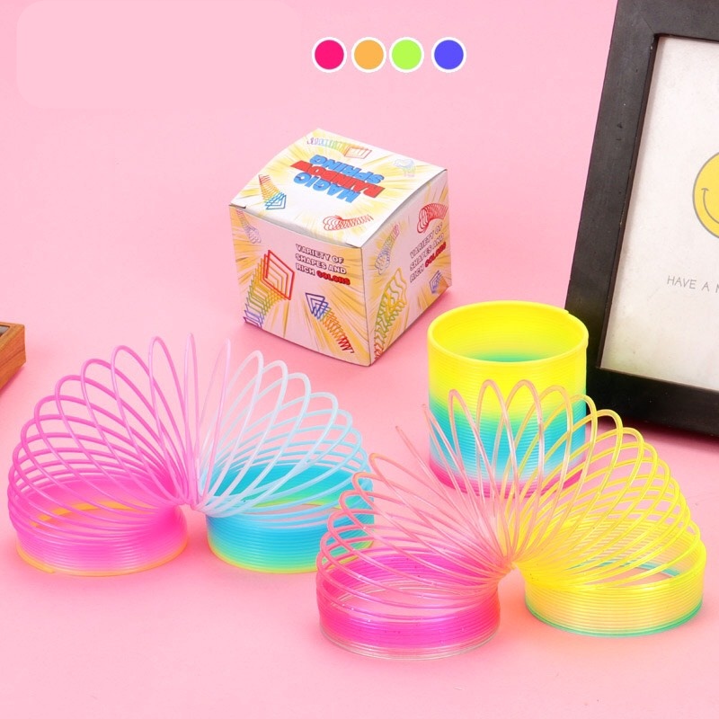 Đồ Chơi Lò Xo Cầu Vòng 7 Màu đường kính 6.5cm