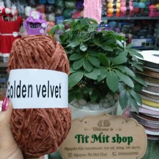 Len nhung velvet
