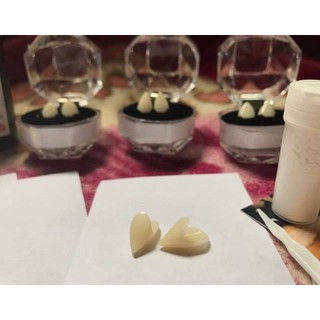 RĂNG NANH GIẢ CAO CẤP