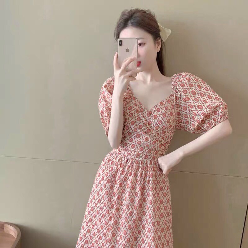 đầm suông von lụa họa tiết kiểu hở lưng cột nơ cổ V ngắn tay