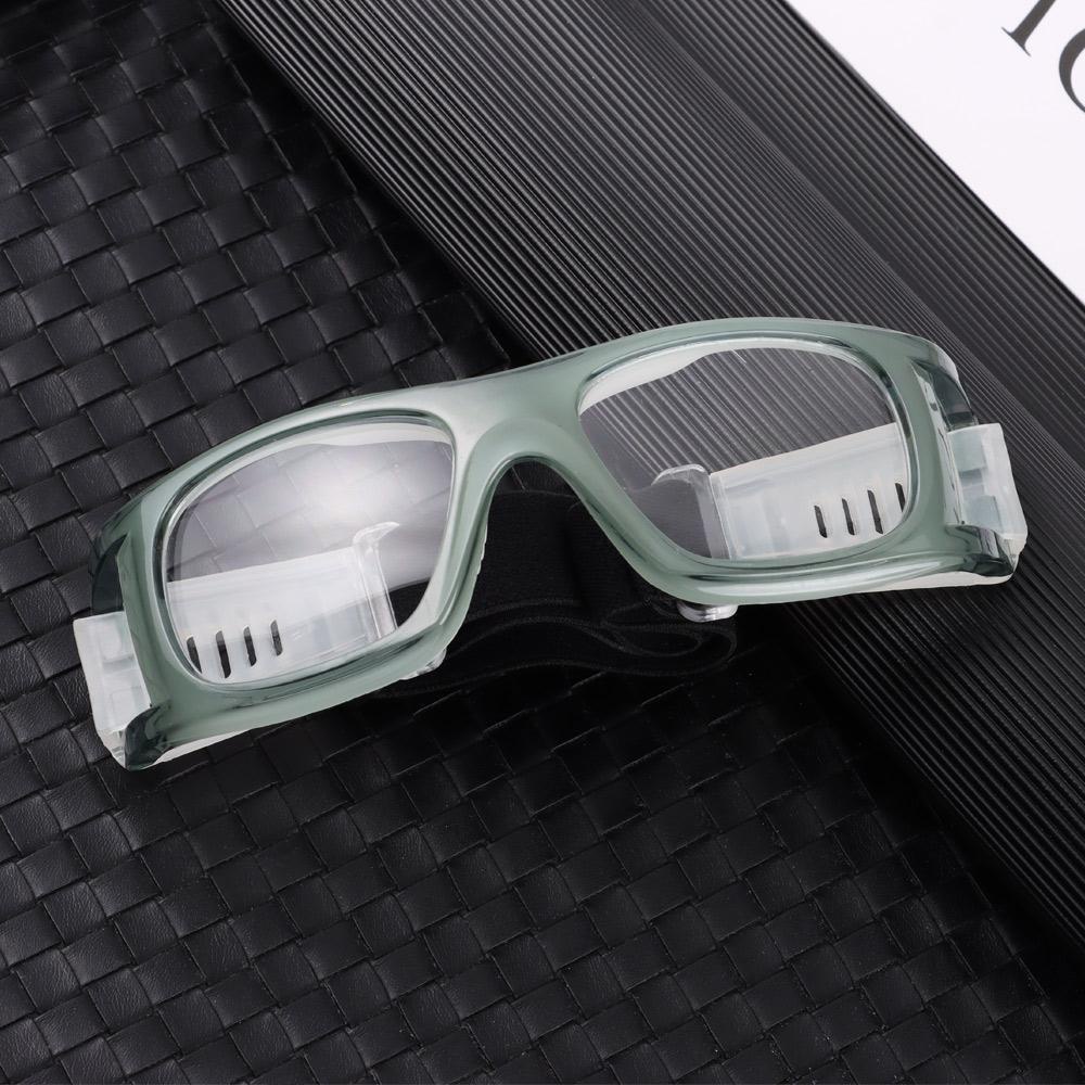 Kính Mát Bảo Vệ Mắt Khi Chơi Thể Thao