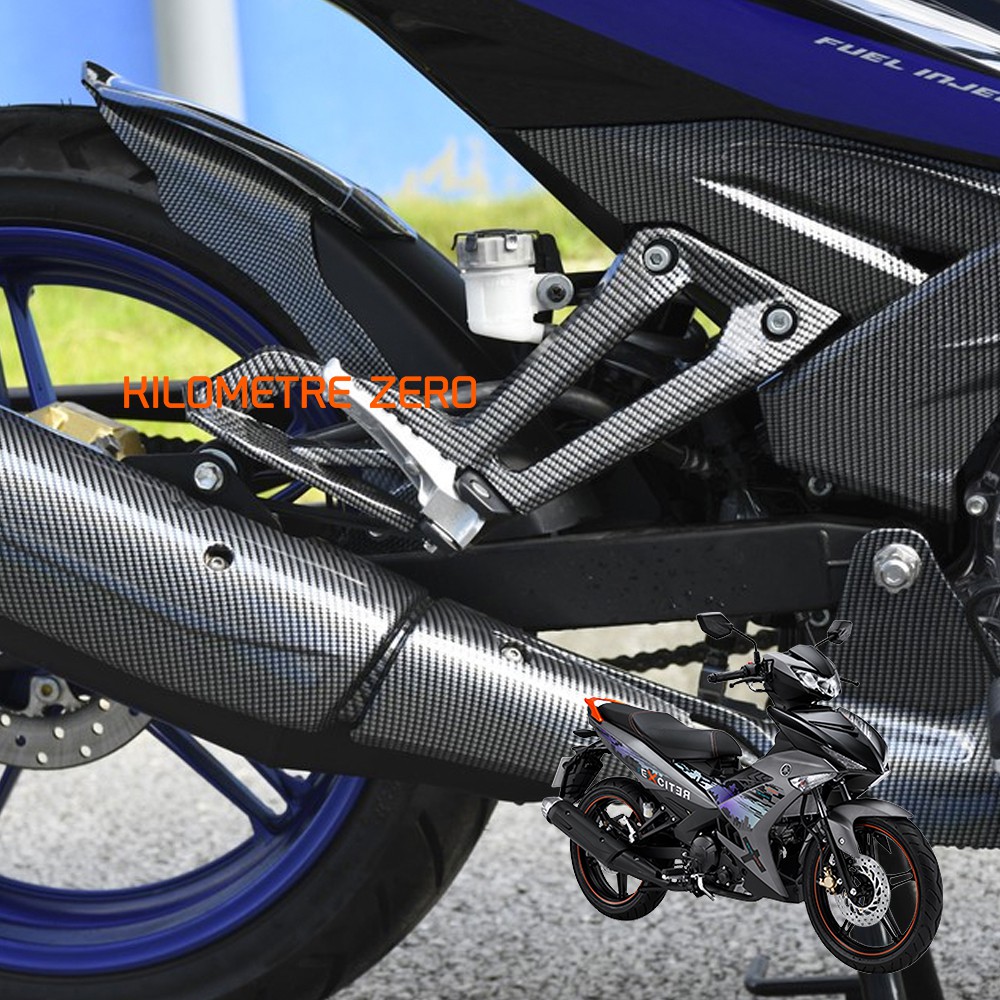 Ốp Gác Chân Sau EXCITER 150cc Carbon
