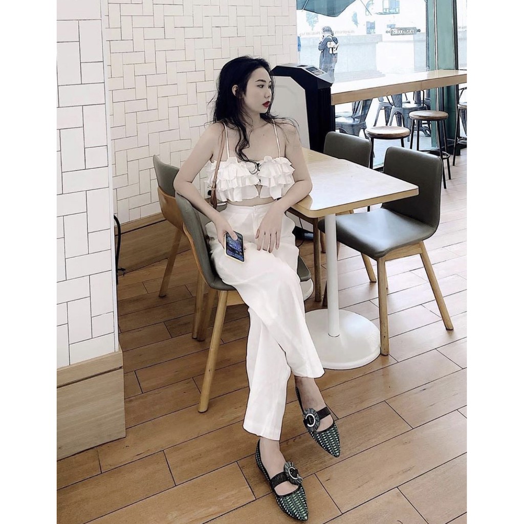 Áo 2 Dây Croptop Bèo 4 Tầng Nút Gỗ (TRẮNG) | BigBuy360 - bigbuy360.vn