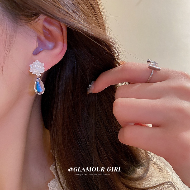 Khuyên Tai Hình Giọt Nước Đính Hoa Hồng Trắng Nhiều Màu Phong Cách Hàn Quốc Cho Nữ