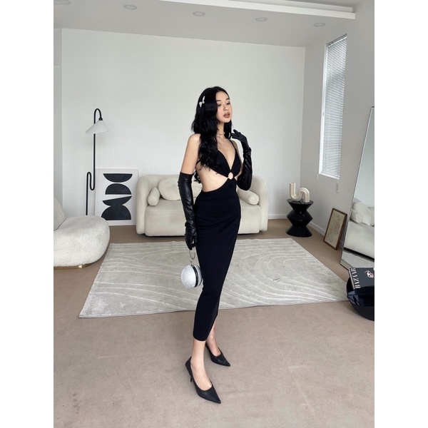 Đầm Body Gân Khoen Tròn Hở lưng - Amelie