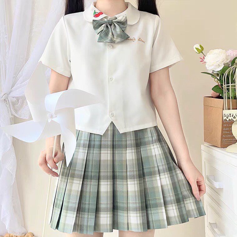 ÁO BLOUSE CHÍNH HÃNG MẶC VỚI JK