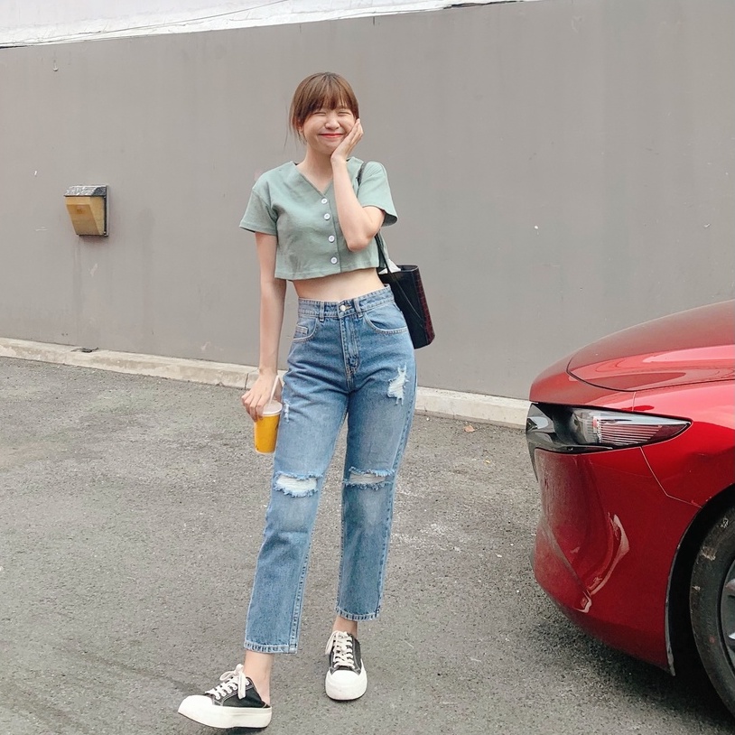 Quần jeans Nữ Lưng Cao Dáng Baggy Fit Kiểu Rách Gối LDR-102