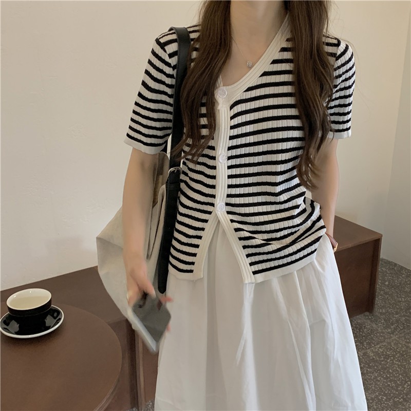 Set Áo Cardigan Tay Ngắn Kẻ Sọc + Chân Váy Chữ A Lưng Cao Thời Trang Mùa Hè Hàn Quốc | BigBuy360 - bigbuy360.vn