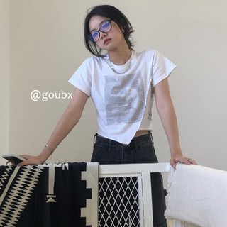 (ORDER) Áo thun nữ cộc tay in chữ mờ thiết kế vạt chéo dáng ngắn style retro cá tính Hong Kong