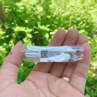 Tai nghe Galaxy A7 - A720