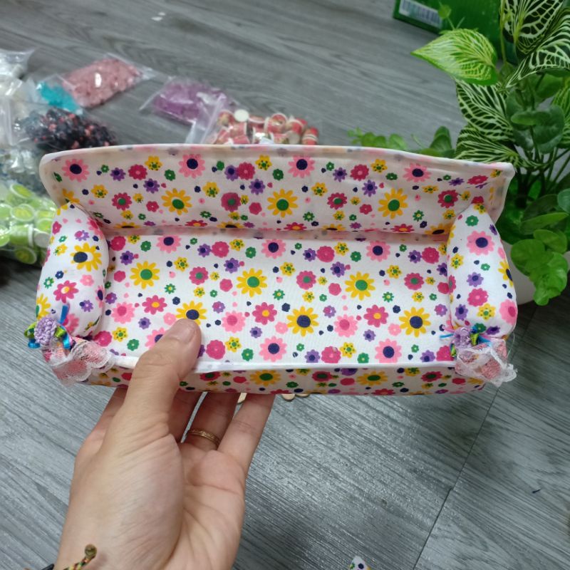Ghế sofa mềm cho búp bê ,đồ chơi nội thất nhà búp bê
