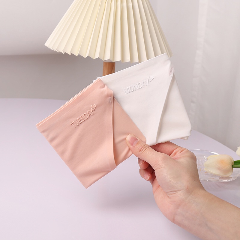 Set Quần lót nữ tuần (7 chiếc) chất đúc su kiểu tam giác dây sườn kép FLQ178