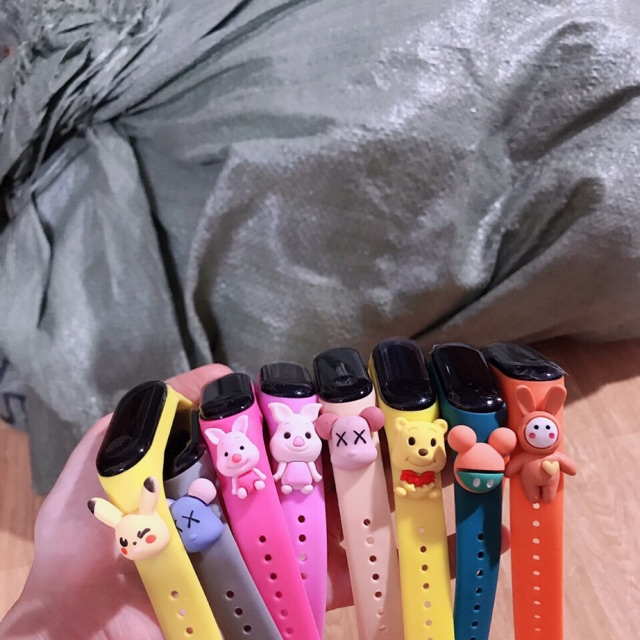 Lang thang lướt web đập ngay vào mắt Deal sale siêu hời  Mn chốt nhanh k hết. Áo này ngoài shop bán cũng phải 3xx k có r