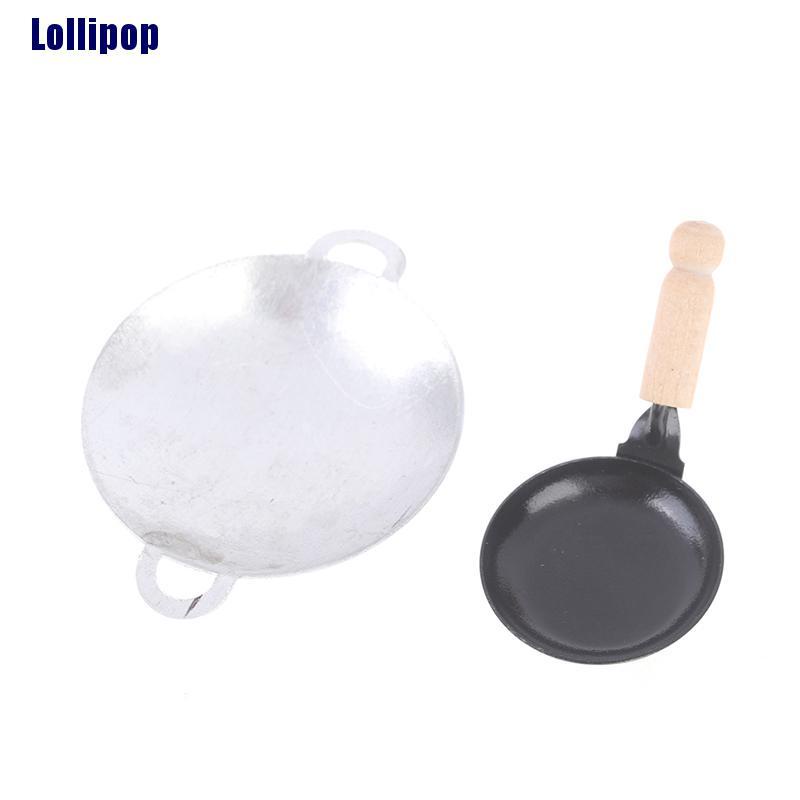 Chảo thiếc/ Chảo mini có tay cầm bằng gỗ tiện dụng cho nhà búp bê