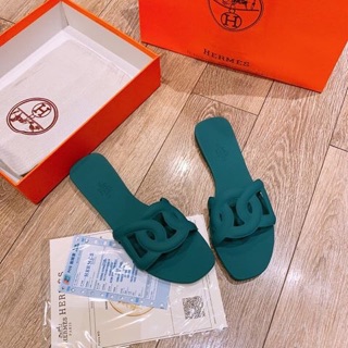 Dép HM nhựa