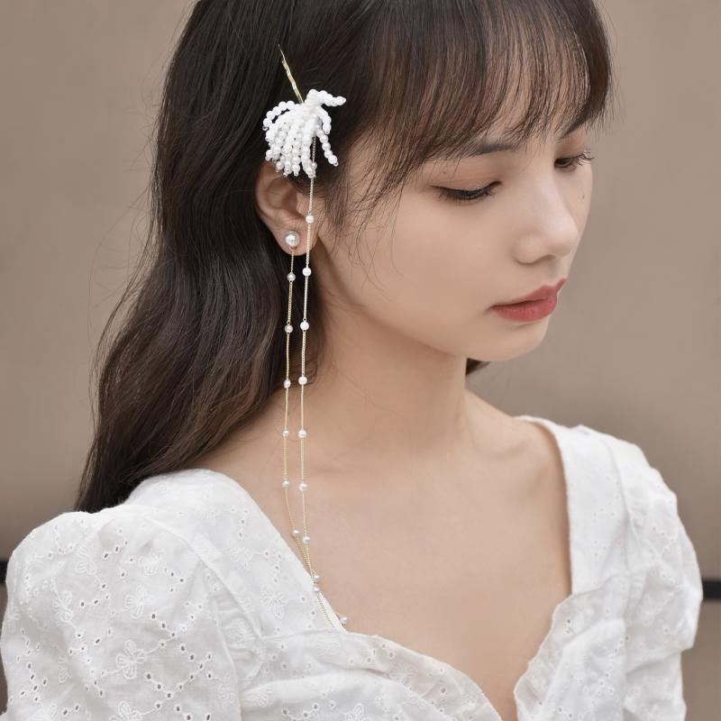 Khuyên Tai Hình Trái Tim Bất Đối Xứng Có Tua Rua Dài Thời Trang Hàn Quốc Thanh Lịch Sang Trọng Dành Cho Nữ