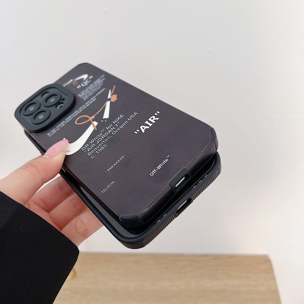Ốp Điện Thoại Họa Tiết Hoạt Hình Snoopy Dễ Thương Chống Sốc Cho iPhone 14 / 13 / 12 / 11 / X / 8 / 7P