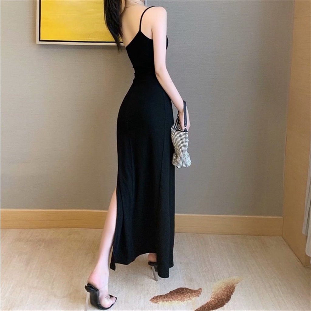 Đầm Hai Dây Dáng Ôm Dài Xẻ Tà Thời Trang 2022