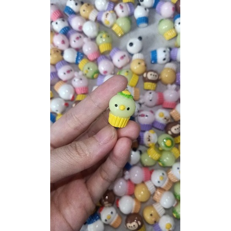 Bánh ngọt trang trí nhà búp bê. Giao mẫu ngẫu nhiên. Hoặc khách inbox chọn mẫu nhé