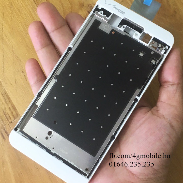 Combo: Khung Xương và Nắp Pin BlackBerry Z10 mã máy 002-004
