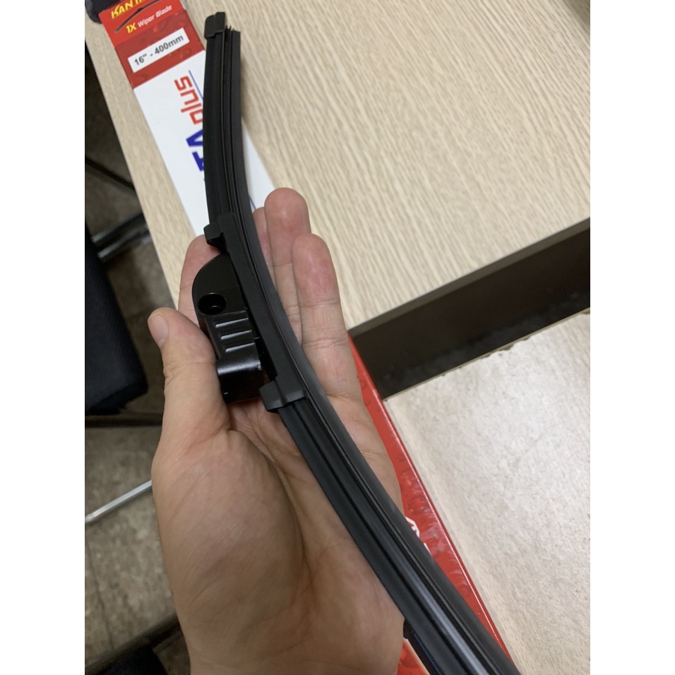- Gạt mưa Kanta Plus Ford Focus  - Gạt mưa CAO CẤP chân đa năng - Chân Zin theo xe cho Ford Focus các năm