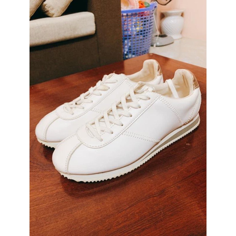 Giày bsk authnsz 38 used ít