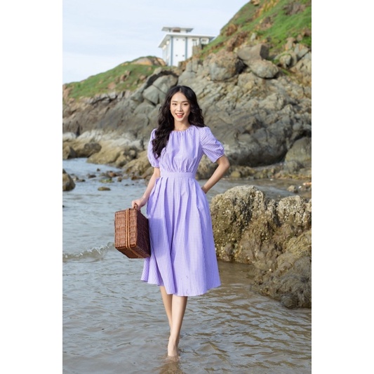 Đầm cổ tròn tùng xếp ly xoè caro tím Camy dress