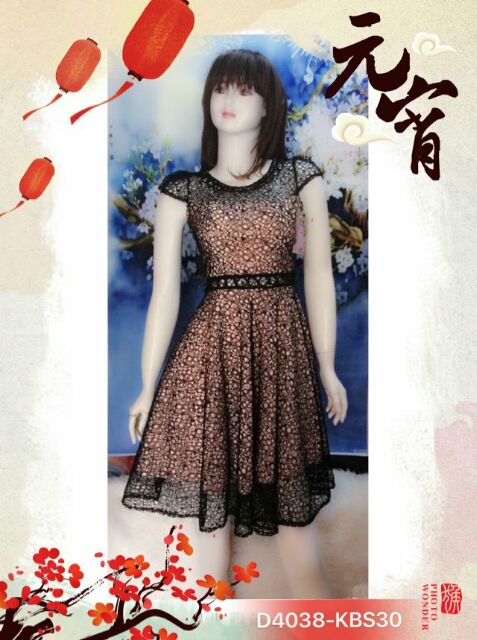Đầm ren xoè tay con