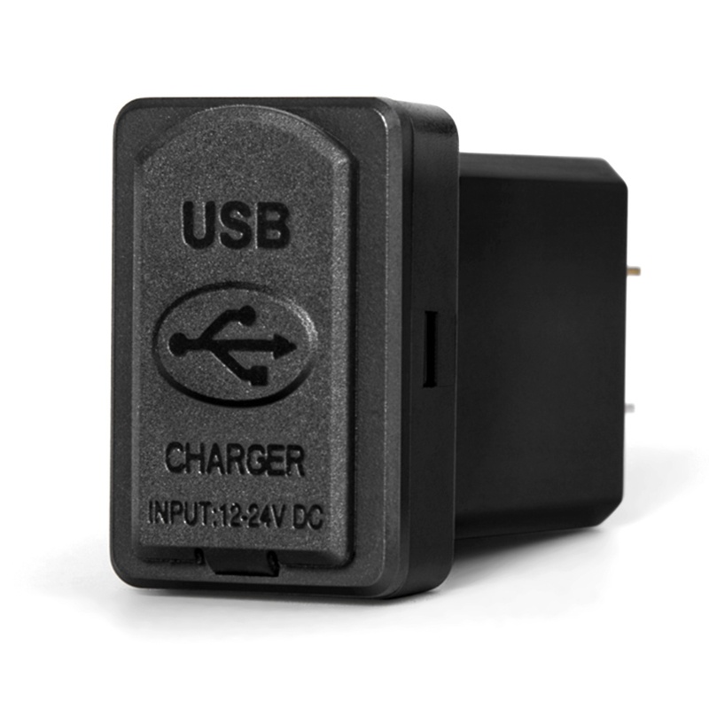 Củ Sạc Điện Thoại Iwon 12v Hai Cổng Usb Có Đèn Led Hiển Thị Điện Áp 4.8a Cho Xe Hơi Toyota