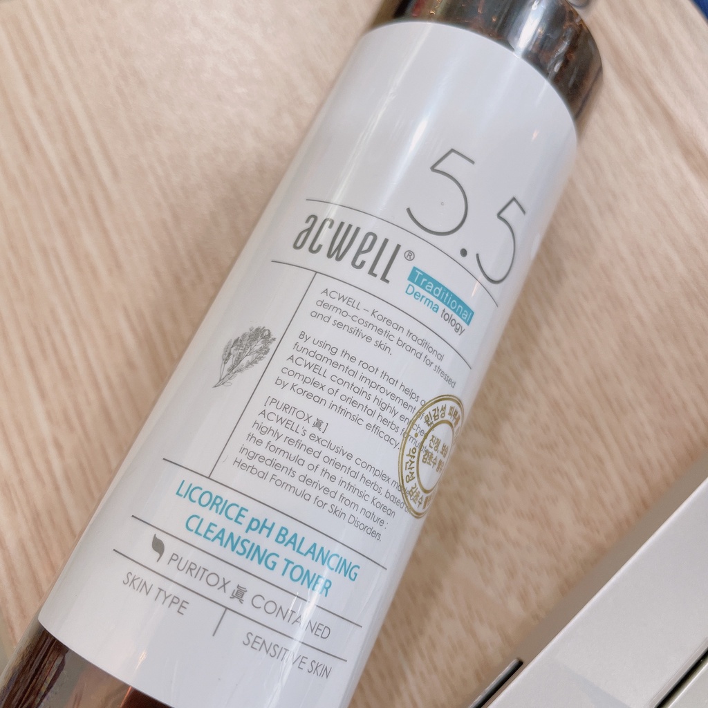 Nước hoa hồng chiết xuất cam thảo cân bằng pH làm sạch dành cho da nhạy cảm Acwell Licorice pH Balancing Cleansing Toner