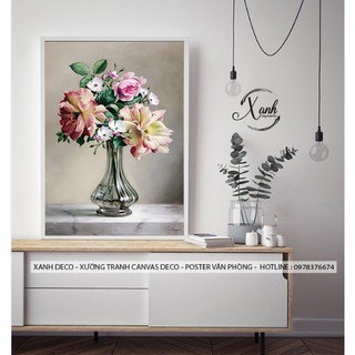Tranh canvas hoa nghệ thuật TCVH32 tặng đinh 3 chân treo tranh