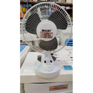 Quạt Tích Điện Mickey cực bền bảo hành 1 năm