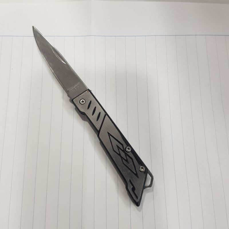 Dao treo chìa khóa trắng trơn