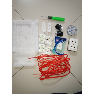 Bộ dụng cụ công nghệ 9, không có kìm tuốt dây và kìm bằng