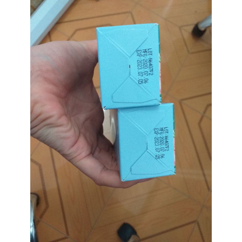 KEM CHỐNG NẮNG ROSIE PHIÊN BẢN 2020 LOẠI LỖI VỎ( DATE 2023) | BigBuy360 - bigbuy360.vn