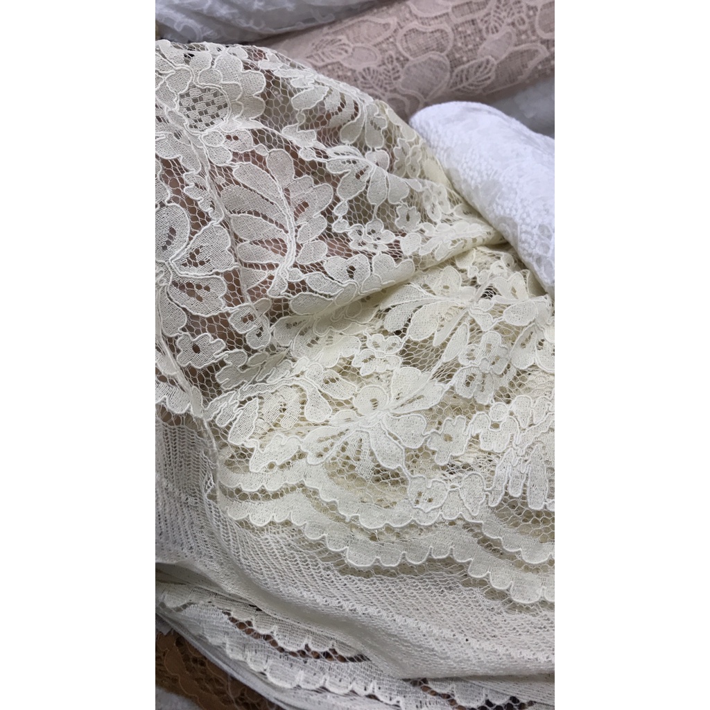 Vải ren thuê hoa loại 1 có đủ các màu may áo dài, áo cô dâu, váy đầm