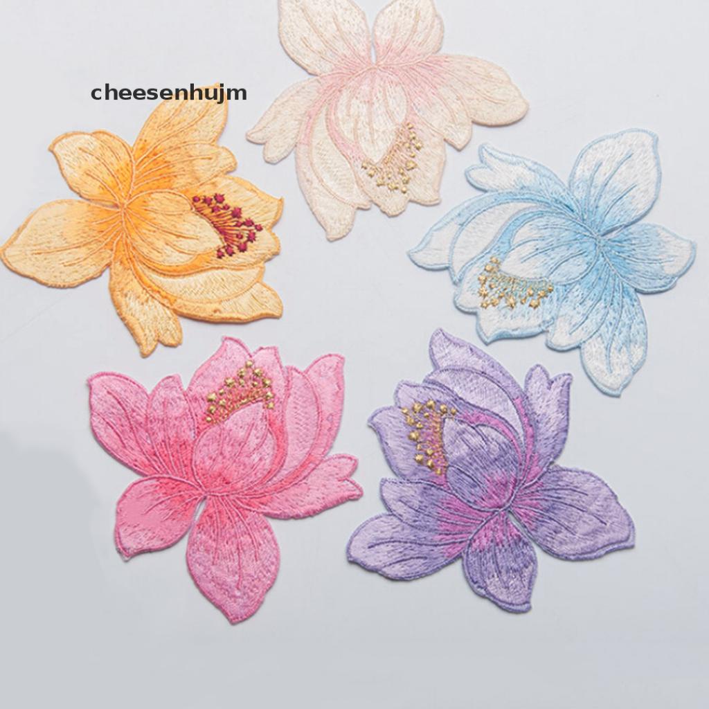 Sticker Ủi Thêu Hình Hoa Sen