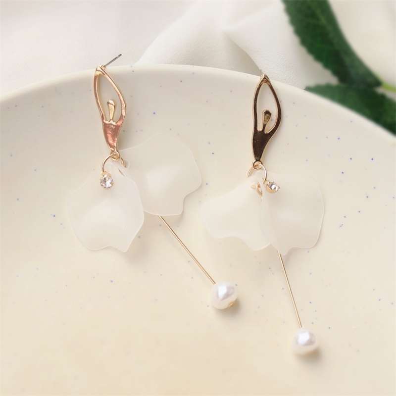 Bông Tai Mạ Bạc 925 Hình Cánh Hoa Dễ Phối Đồ Thời Trang