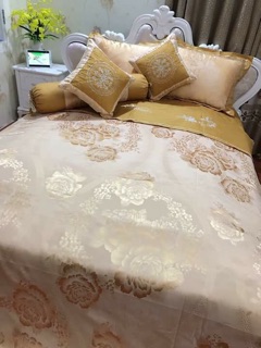 Bộ. Chăn ga gối gấm cao cấp