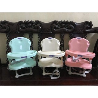 Ghế ăn dặm cho bé - dễ mang đi du lịch qqm