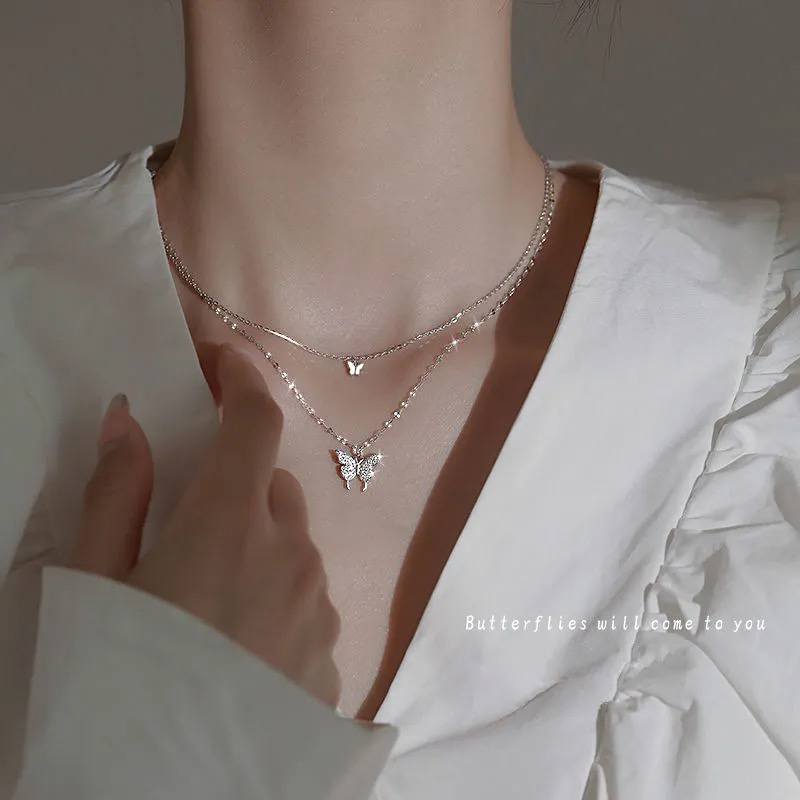 Vòng Cổ Mạ Bạc Nhiều Lớp Mặt Hình Bướm Phong Cách Hàn Quốc