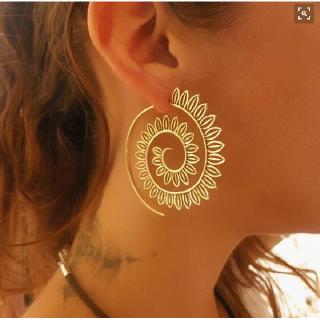 Long Body Jewelry For Women To Create Unique Shape