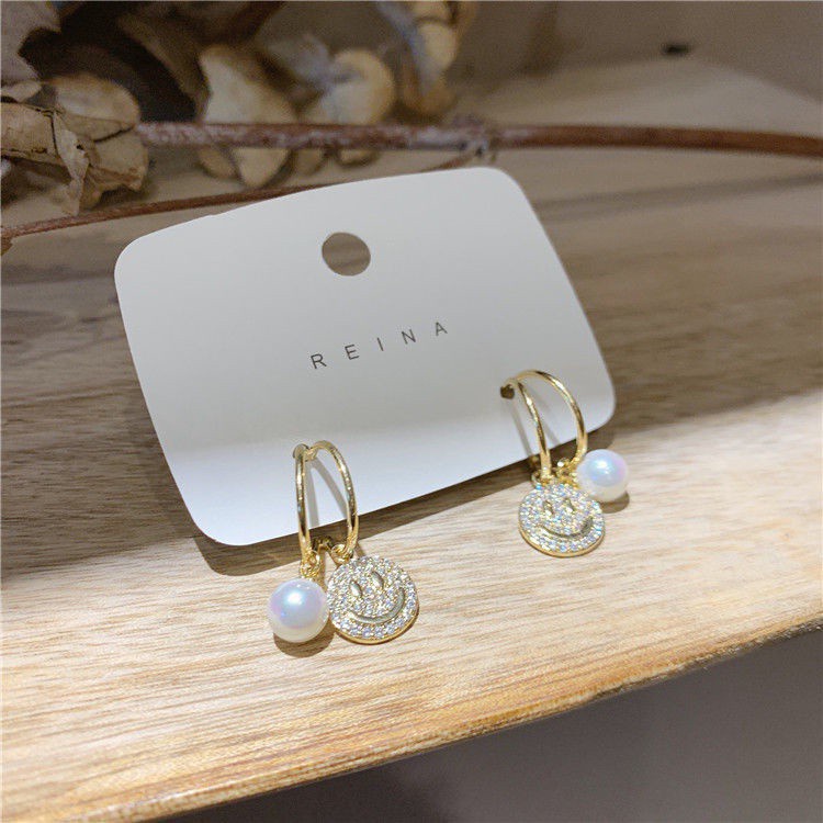 Bông Tai Ngọc Trai Hình Mặt Cười Dễ Thương