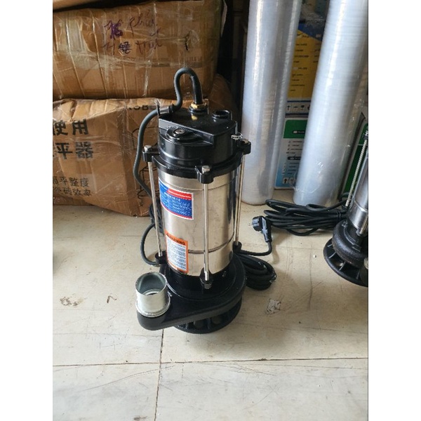 Máy bơm chìm 2HP SANKA WQD15-16-1.5  - Có Phao