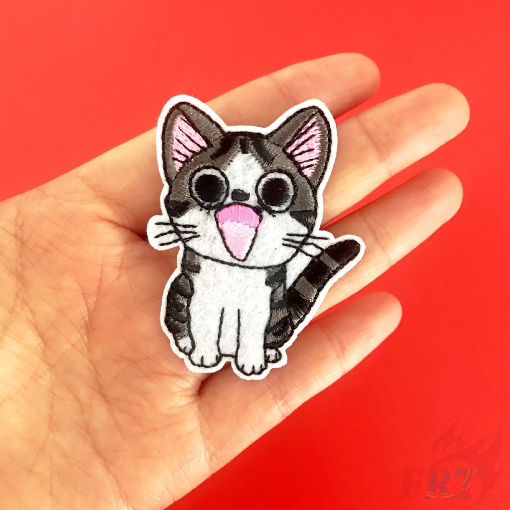Sticker ủi thêu hình mặt cười xinh xắn