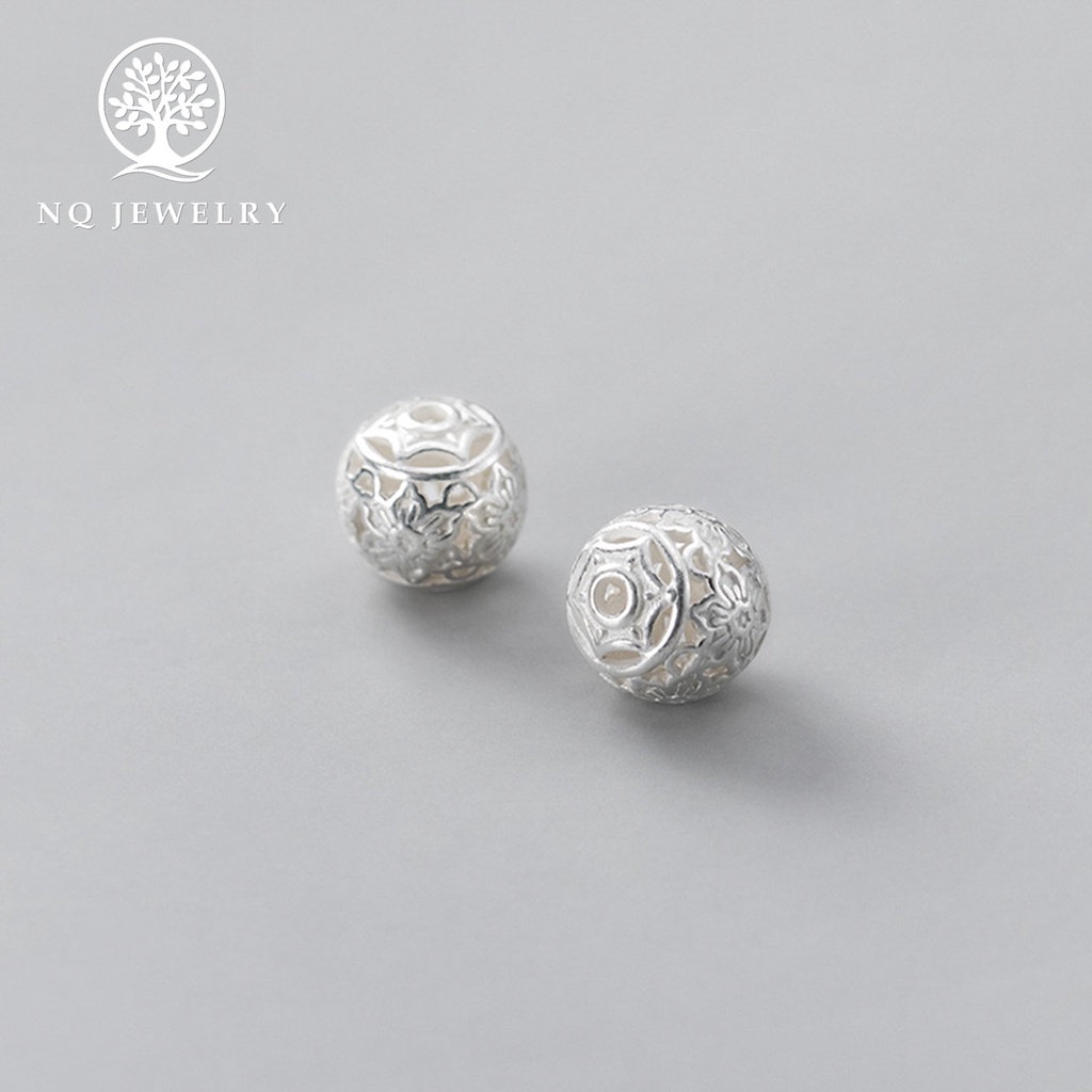 Charm bạc hình cầu hoa văn xỏ ngang - NQ Jewelry